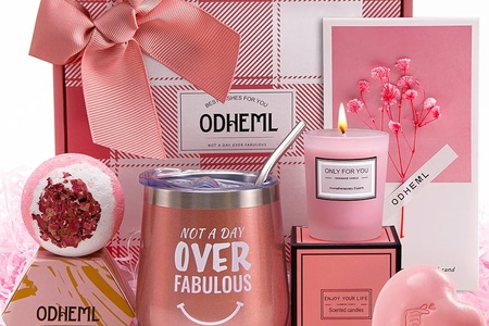 9 Stylish Gifts For Women In Their 20s